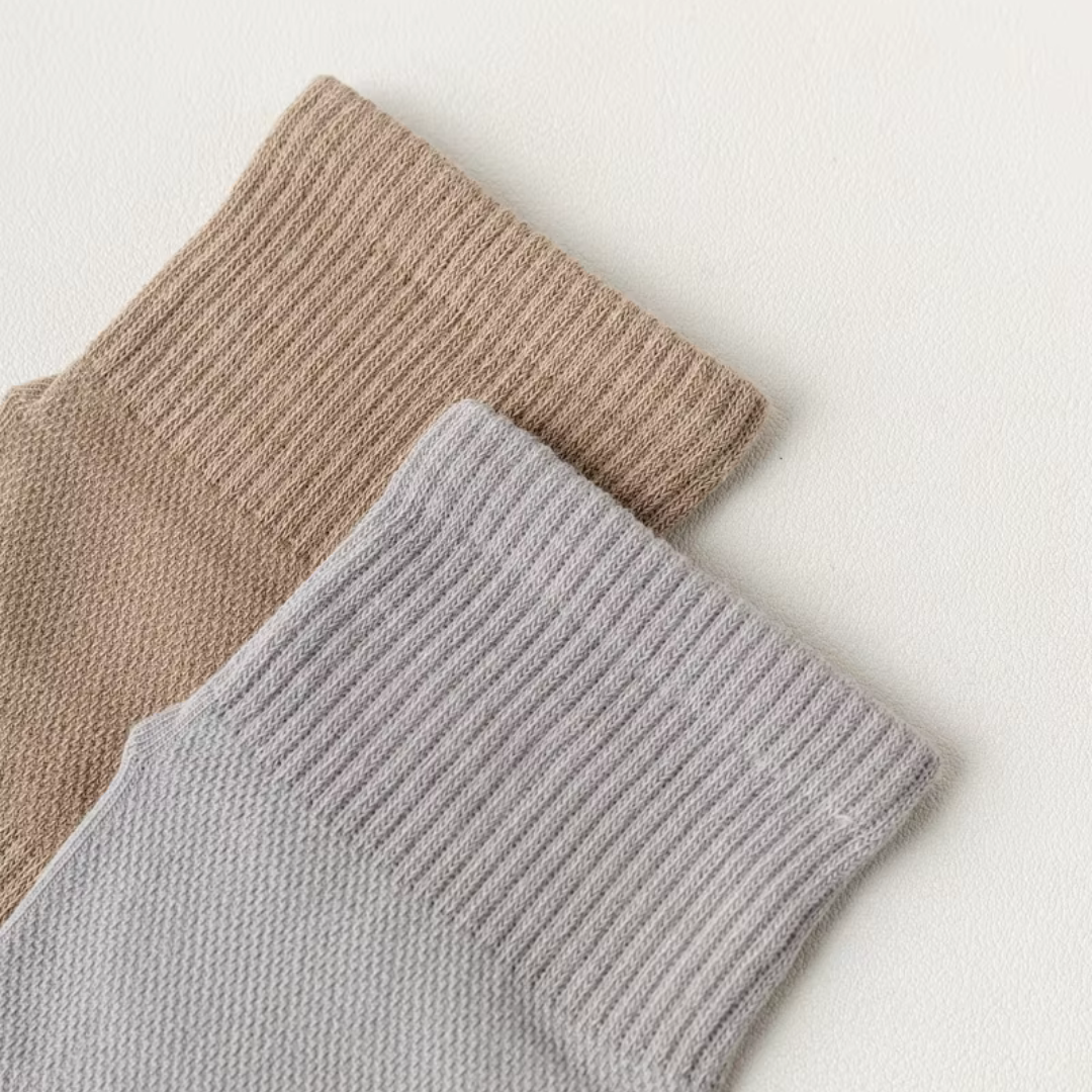 Five-Toe Cotton Socks (One Size Fits All)